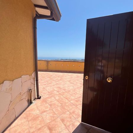 Attico Etnamare Vila Gravina di Catania Exterior foto