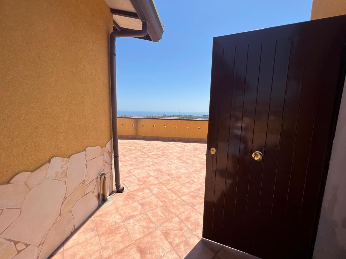 Attico Etnamare Vila Gravina di Catania Exterior foto